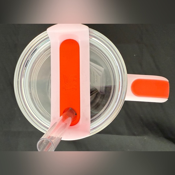 STANLEY NEW FREQUENCY QUENCHER H2.O FLOWSTATE TUMBLER | 30 OZ Rose Petal Shimmer - Picture 7 of 13